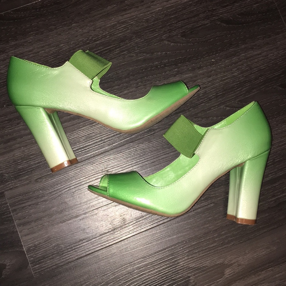 GoMax green ombré block open toe heel